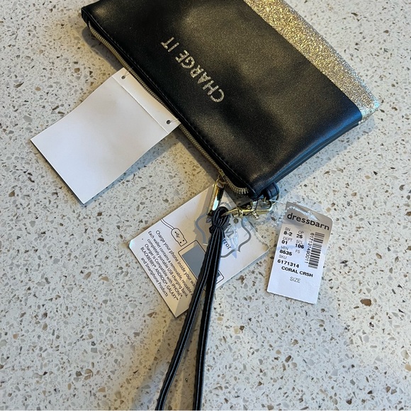 Charging Wristlet - Picture 3 of 8